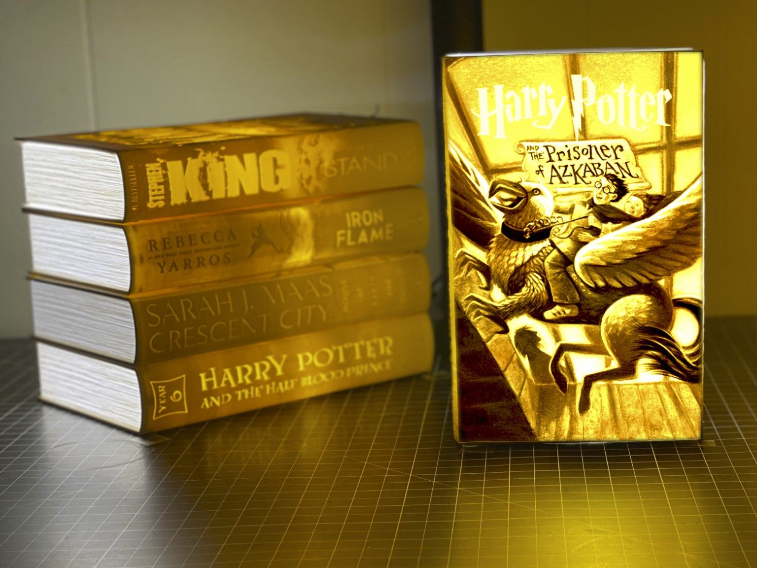 Golden illuminated Harry Potter themed lithophane display